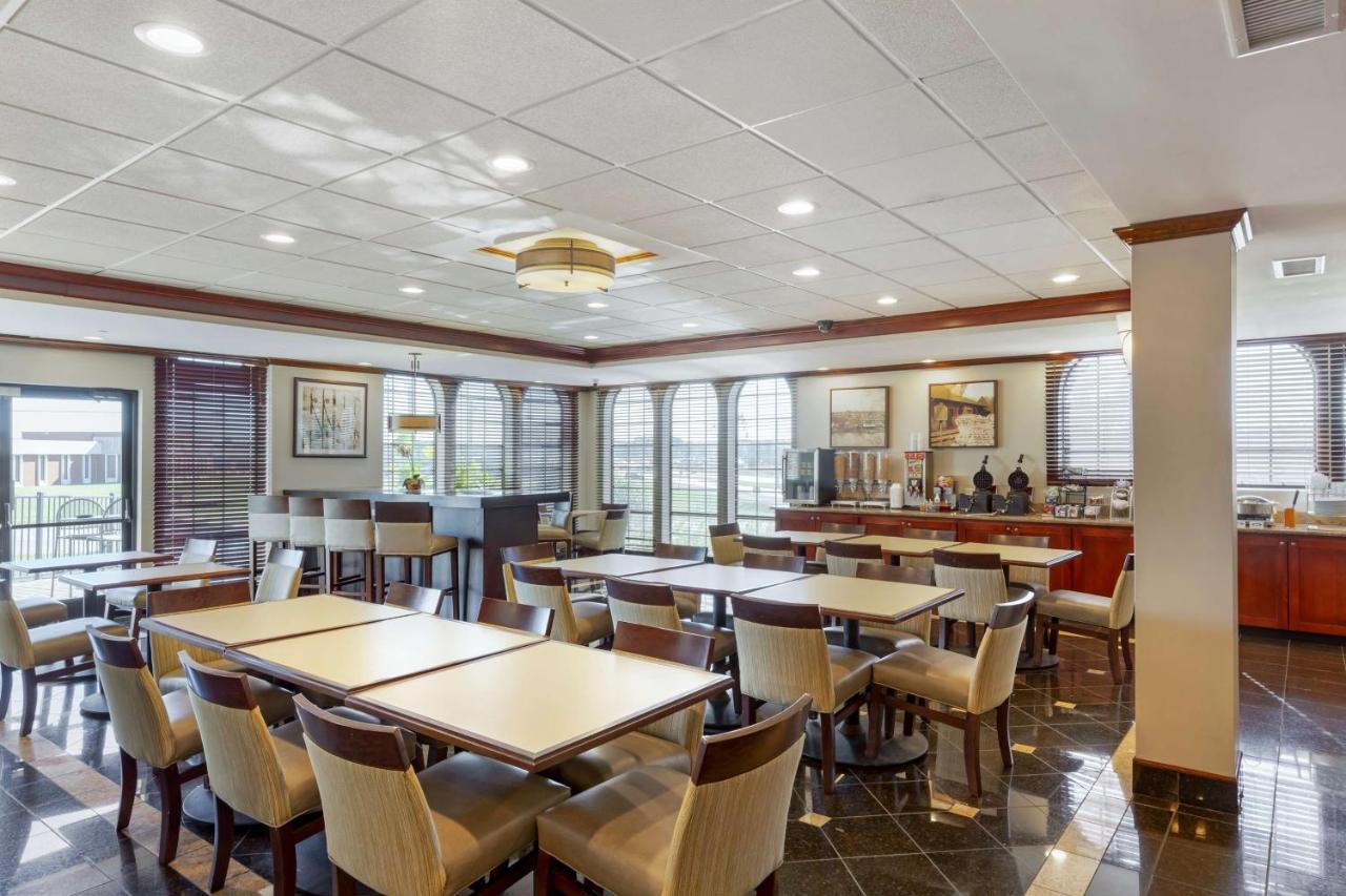 Best Western Plus South Hill Inn Esterno foto