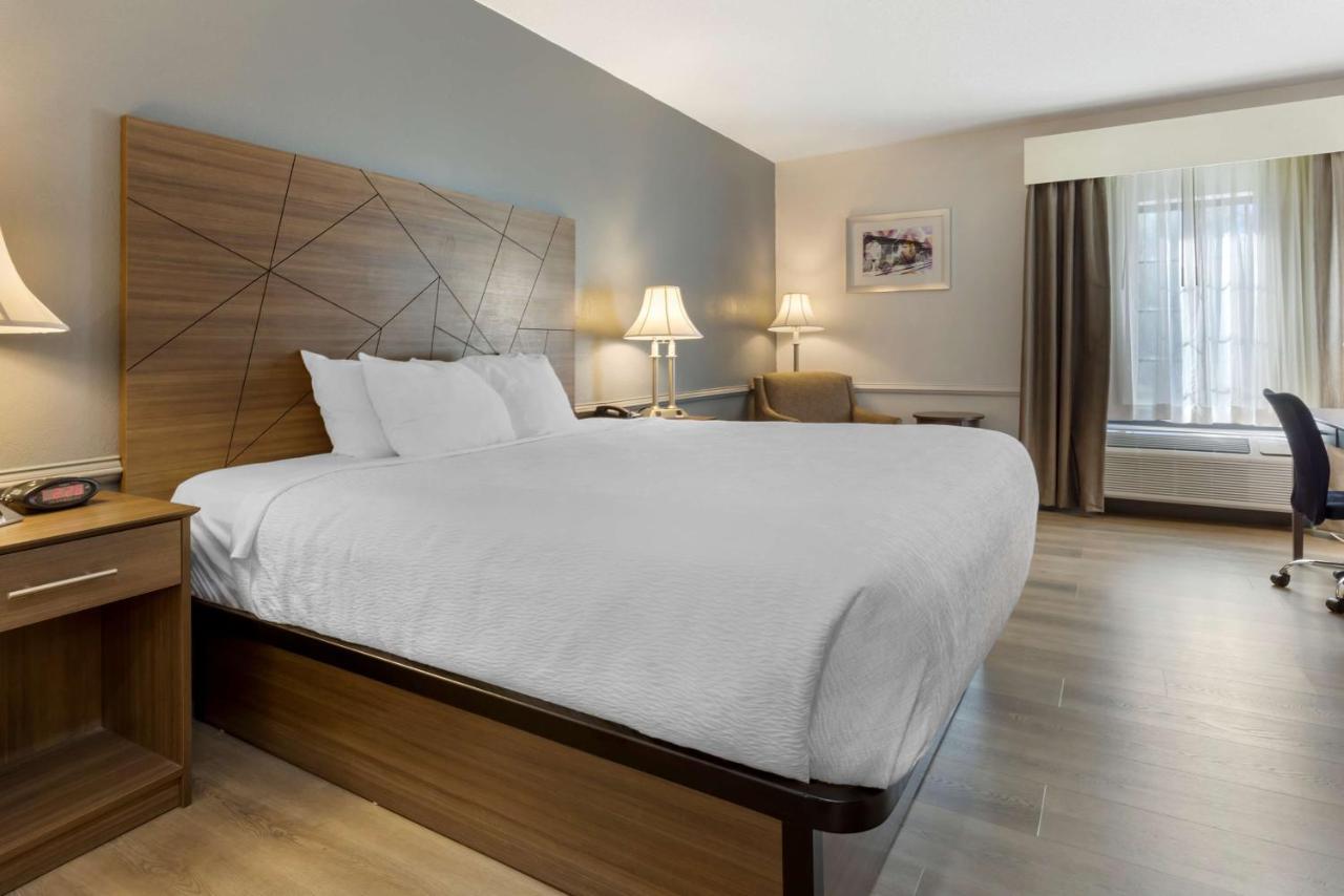 Best Western Plus South Hill Inn Esterno foto