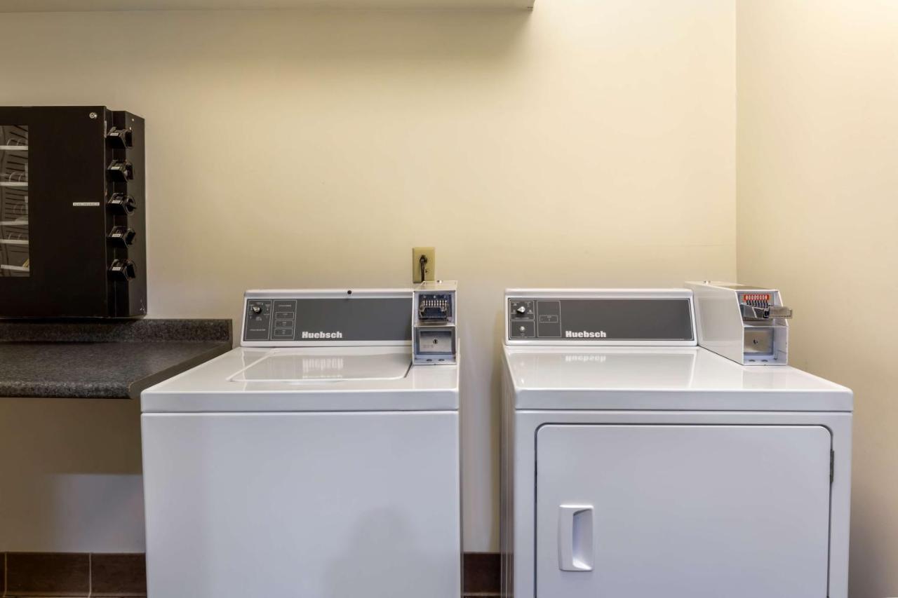 Best Western Plus South Hill Inn Esterno foto