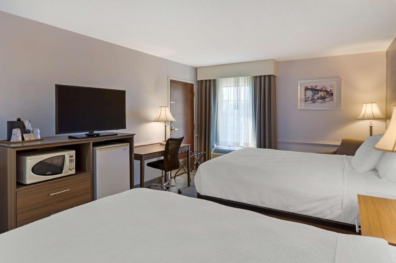 Best Western Plus South Hill Inn Esterno foto