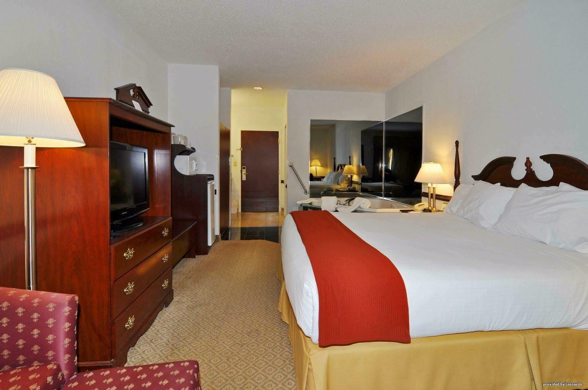 Best Western Plus South Hill Inn Esterno foto